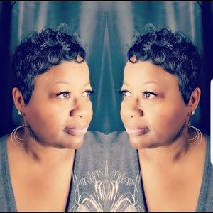 Meet your Posher, Debra